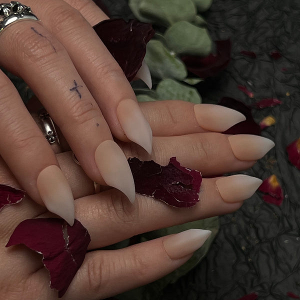 Fatal Angel | Matte Nude  Fox Nails Claws Nails  23mm