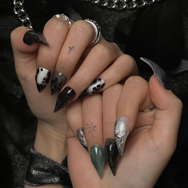 Ruins | Animal Print  Werewolf Nails  Claw Press On Nails 27mm