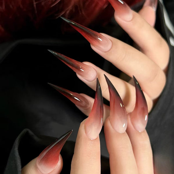 Blood Sacrifice | Gradient  Werewolf Nails  Claws Nails  30mm