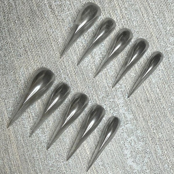 Fatal Angel | 1A35 shiny silver long pointed werewolf claw press-on nails acrylic press on nails armor gloves claw nails sharp nails