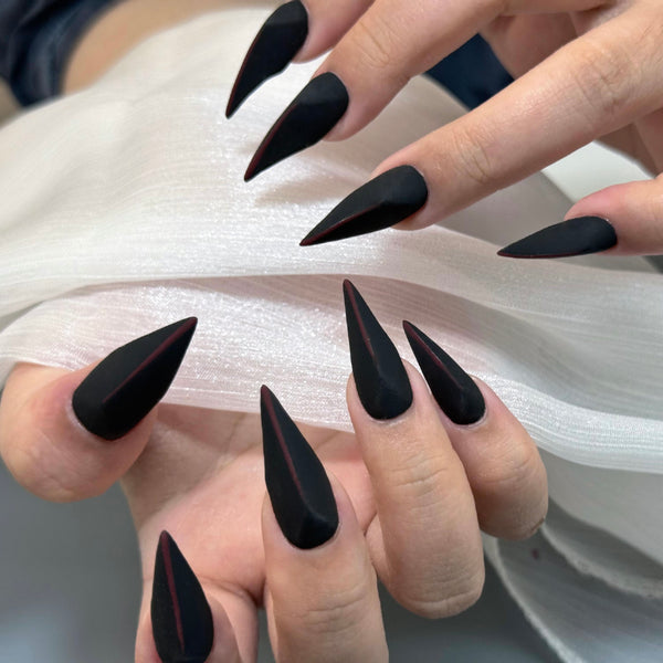 Beast Sacrifice | 1S214 matte black eagle claw nails with red lines acrylic press on nails anime nails claw press on nails sharp nails gothic nails